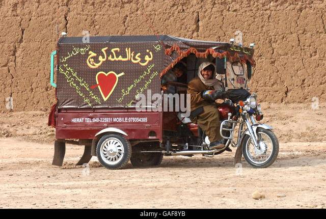 afghanistan-transport-gaf8yb.jpg