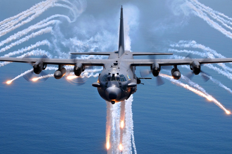 1280px-ac-130h_spectre_jettisons_flares.jpg