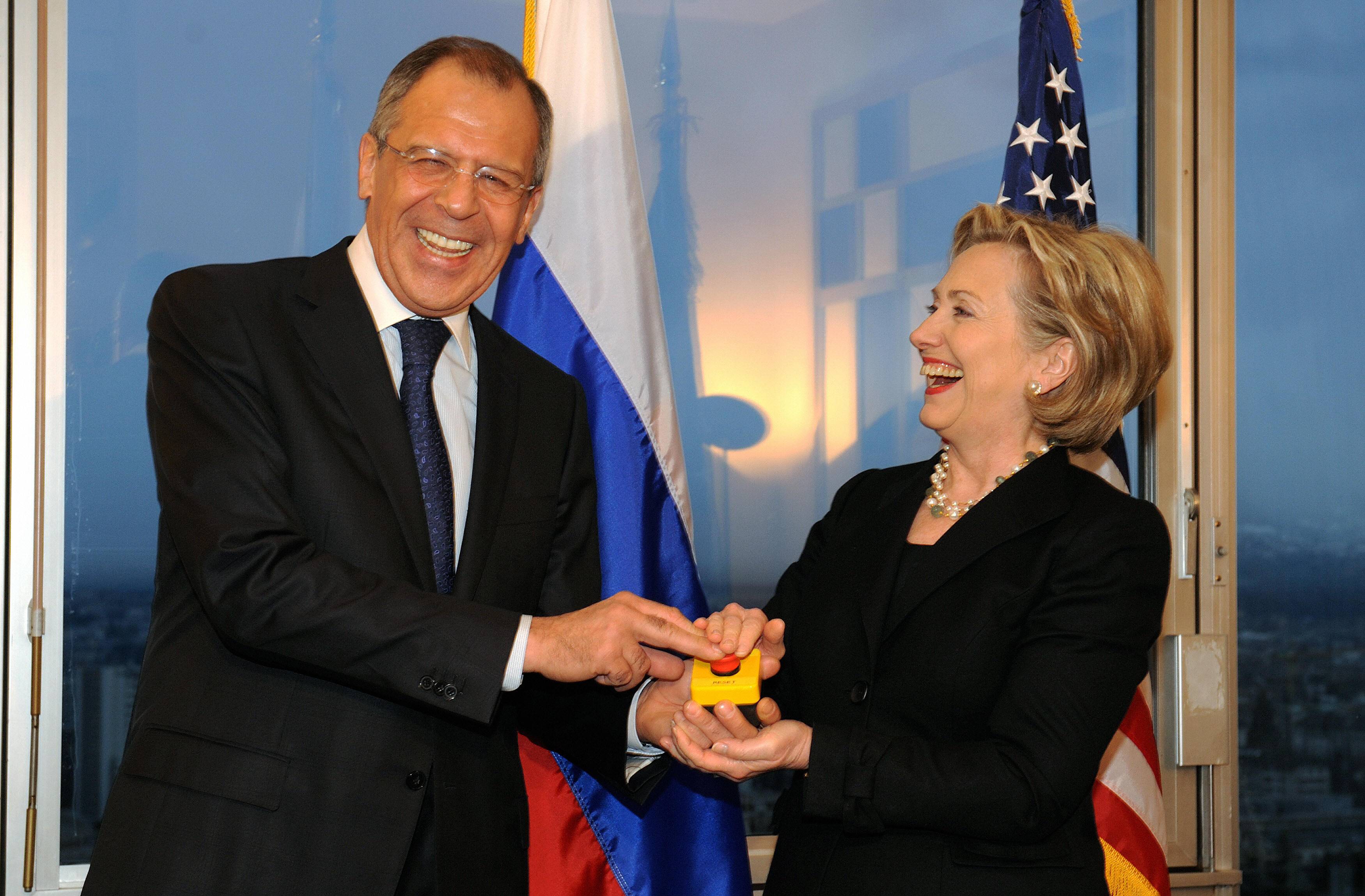 Hillary-Clinton-Gives-Russia-Reset-Button-Translation-Error.jpg