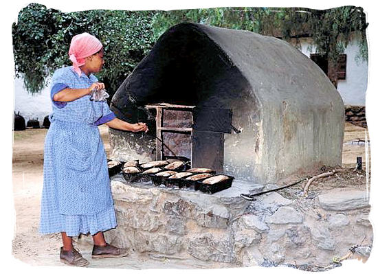 breadbaking-southafricafoodhistory.jpg