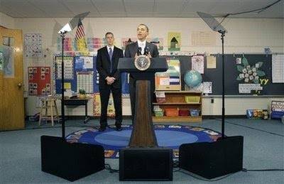 obama+sixth+grade+teleprompter.bmp