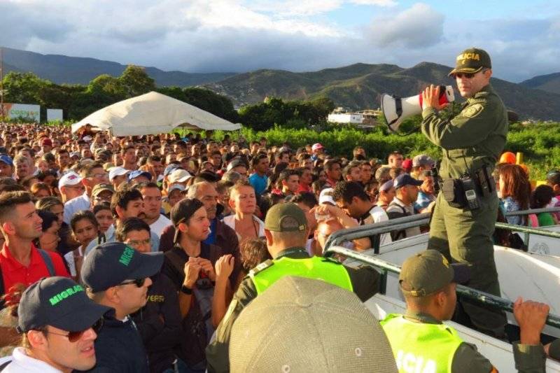 Colombia-blocking-passage-to-Venezuelans-until-border-opened-permanently.jpg