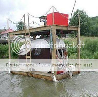houseboat-hillbilly.jpg