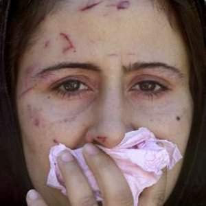 burka+violence+against+iraqi+womenII.jpg