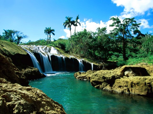 most-beautiful-waterfalls-in-the-world-El-Nicho-Falls-Cuba-waterfalls.jpg