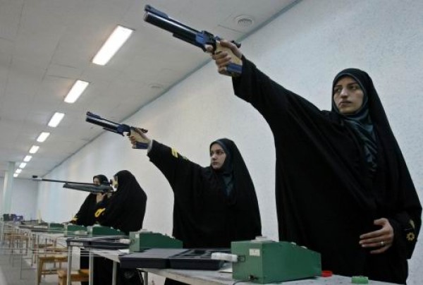 tameside-muslim-woman-olympic-gun-practice-.jpg
