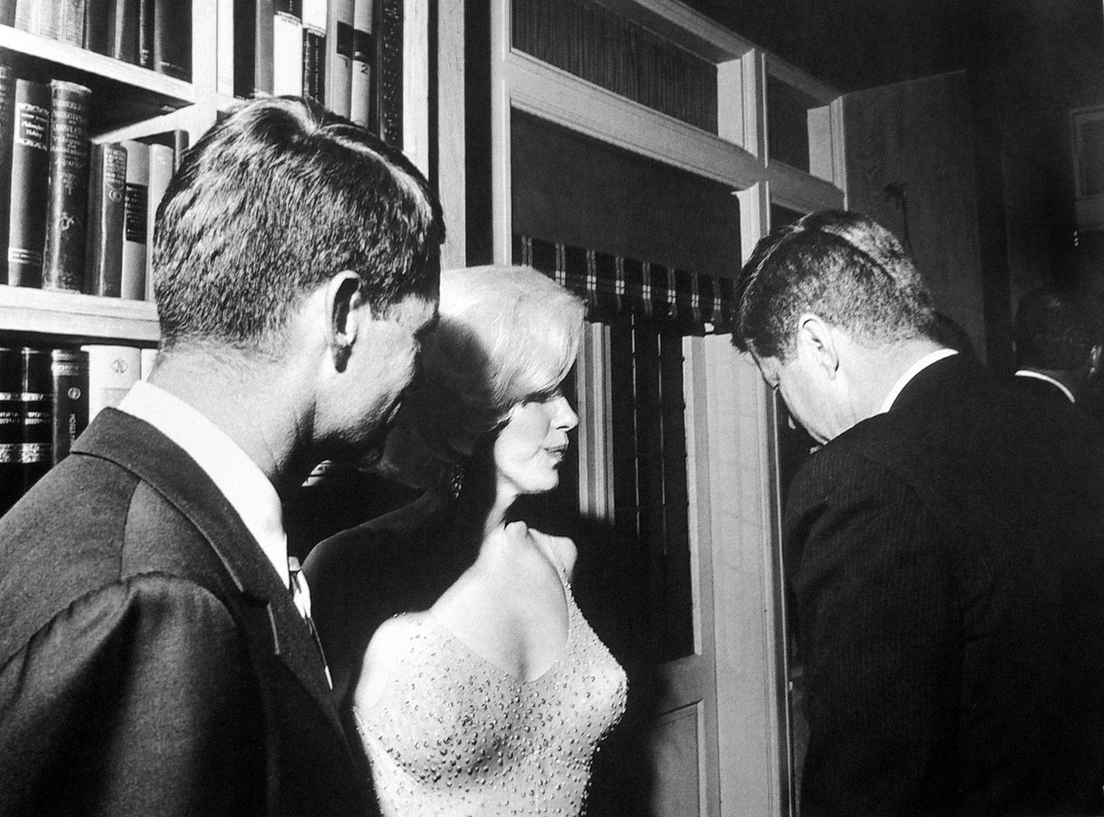 President-Kennedy-and-Marilyn-Monroe.jpg