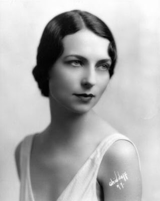 Agnes+Moorehead-1920s.jpg