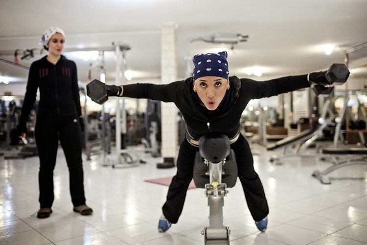 Inside-Iran-women-at-gym.jpg