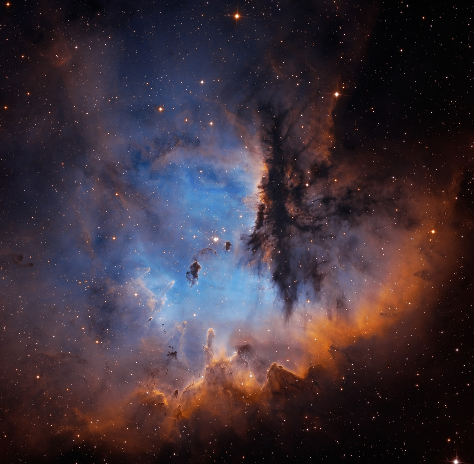 NGC281_STXL11002_AOXPugh950.jpg