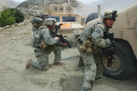 us_soldiers_combat_afghanistan.jpg
