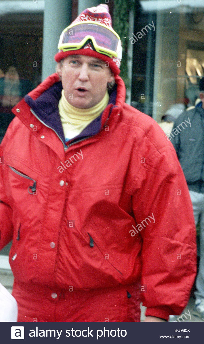 donald-trump-ski-clothes-aspen-colorado-1990s-donald-trump-mogul-donald-BG980X.jpg