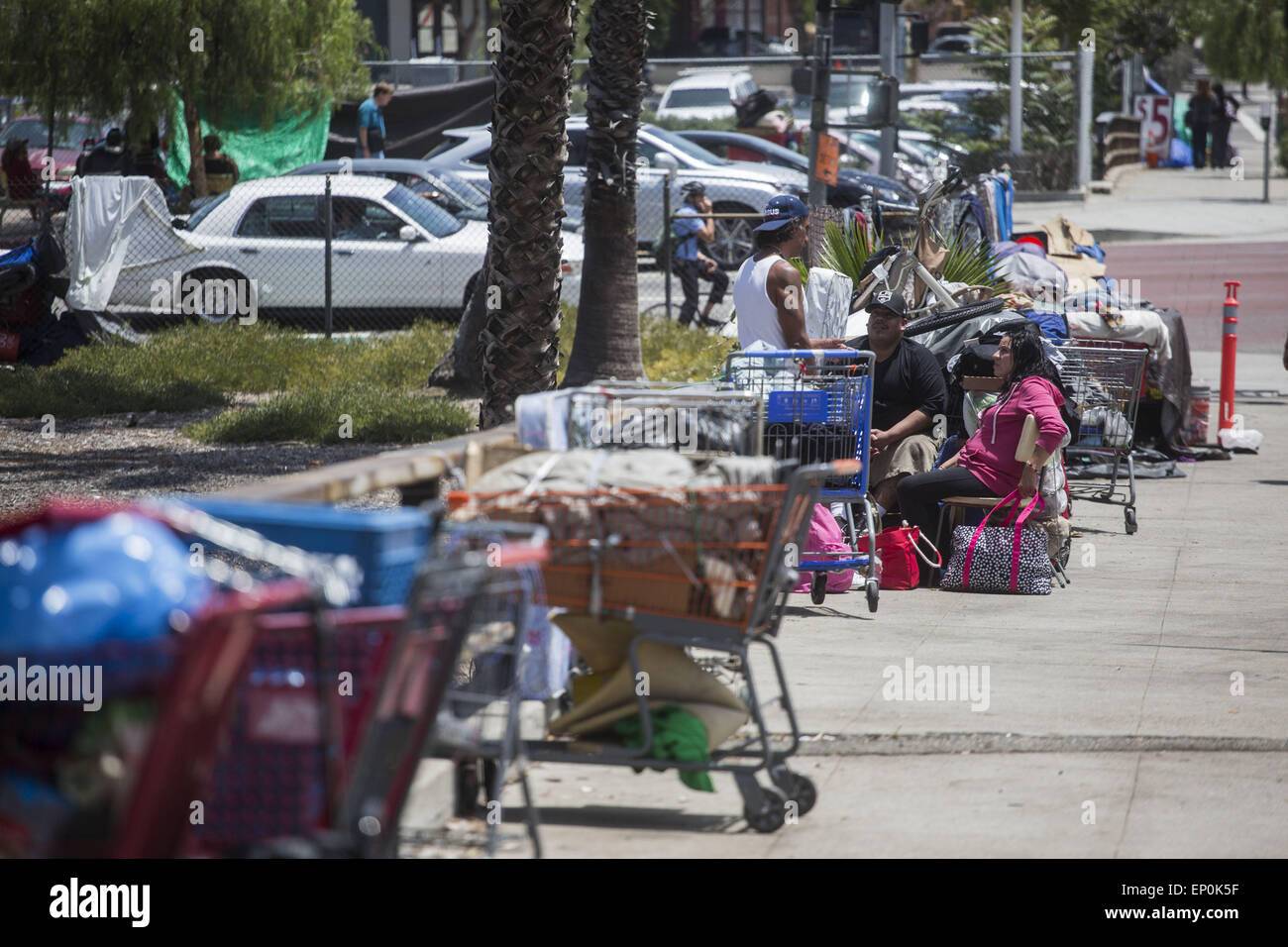 los-angeles-california-usa-12th-may-2015-homeless-people-are-seen-EP0K5F.jpg