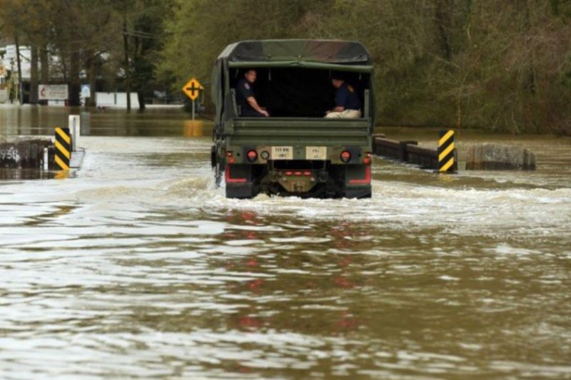 More-dead-in-Deep-South-flooding-water-levels-to-rise.jpg