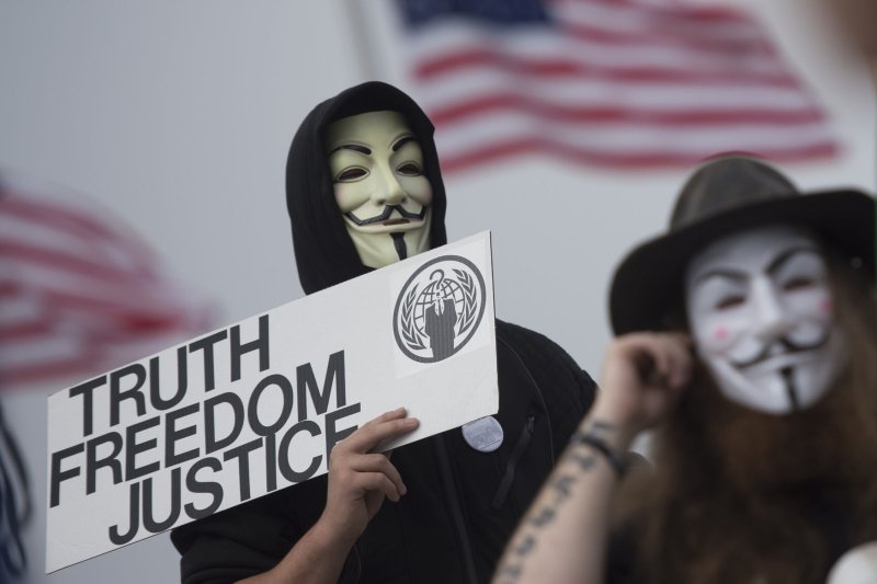 Anonymous-accuses-web-service-CloudFlare-of-helping-Islamic-State.jpg