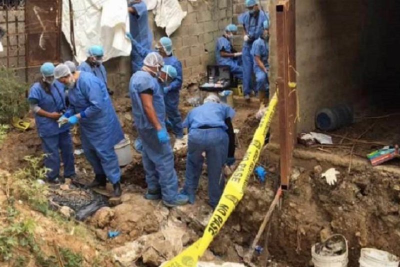 Decapitated-bodies-found-in-mass-grave-at-Venezuelan-prison.jpg