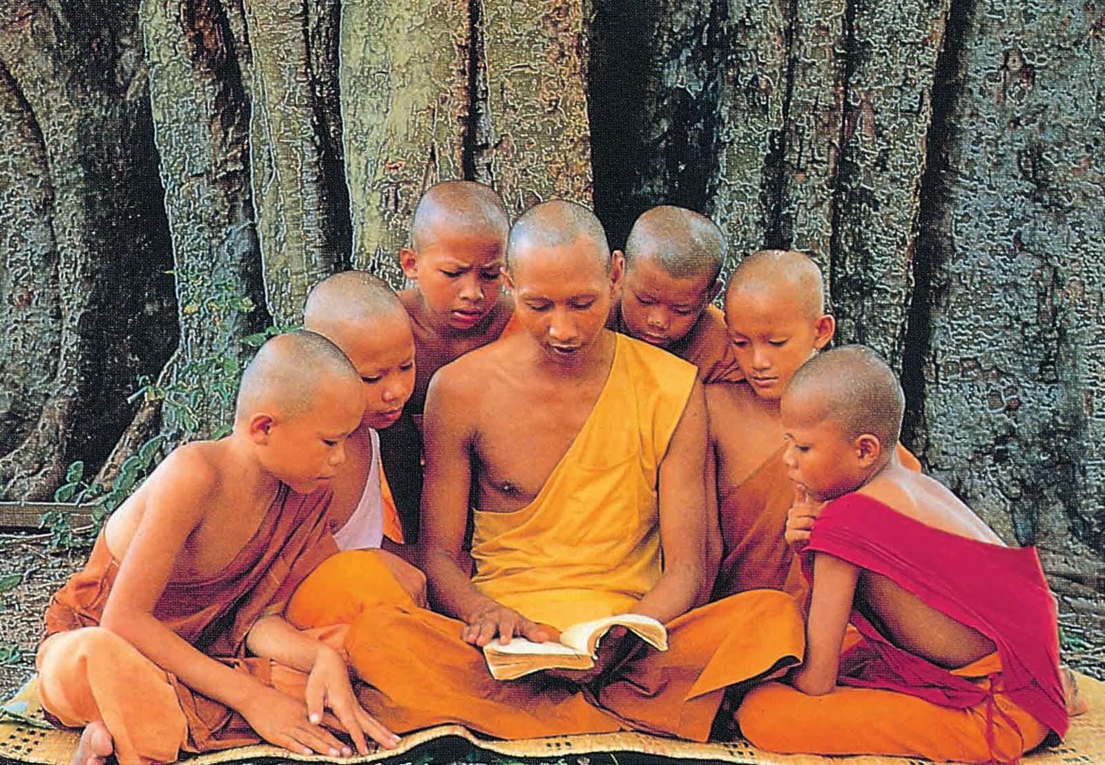 buddhist-monk-teaching-children.jpg