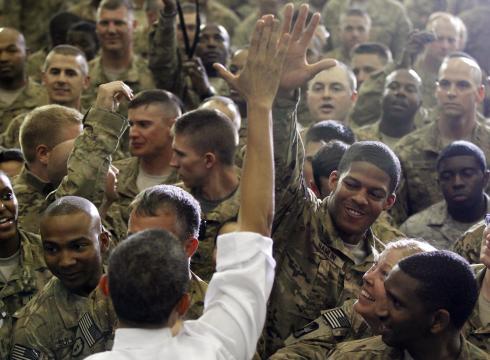 Obama-struggles-to-get-veterans-support-I41IU9Q7-x-large.jpg