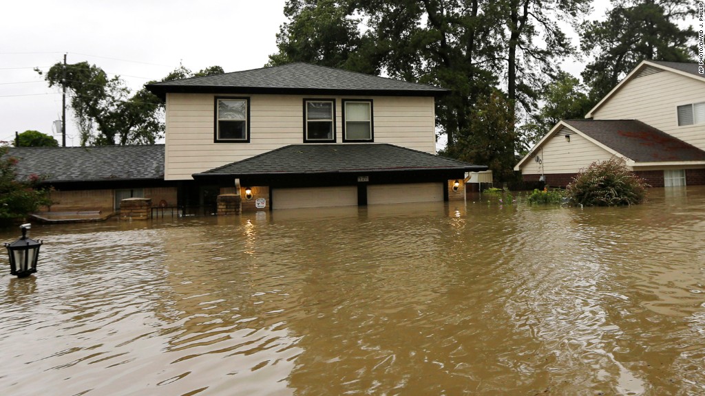 170828145210-hurricane-harvey-flood-insurance-1024x576.jpg