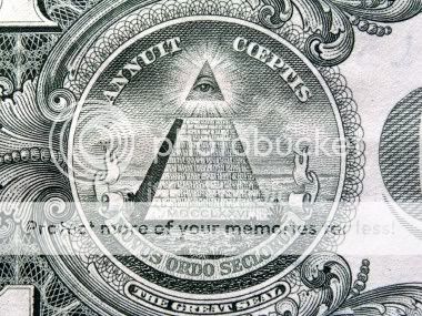 ist2_891509-pyramid-on-us-dollar-bi.jpg