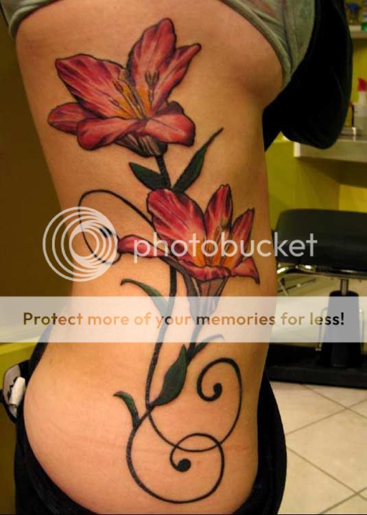 flowers-chest-womens-girls-tattoos-.jpg