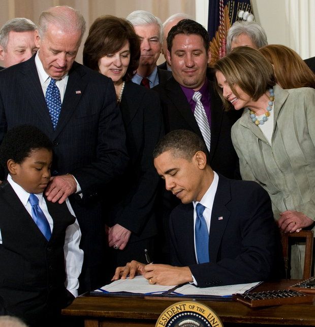 signing_obamacare.jpg