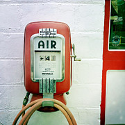 vintage-gas-station-air-pump-lori-knisely.jpg