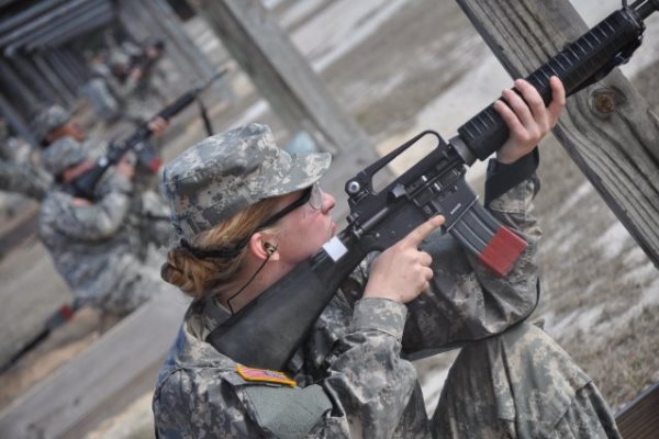 female-soldier-600x400.jpg