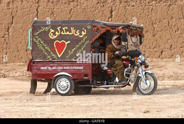afghanistan-transport-gaf8yb.jpg