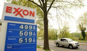 Gas-Prices-Reach-Five-Dollars-a-Gallon-in-the-Nations-Capital.jpg