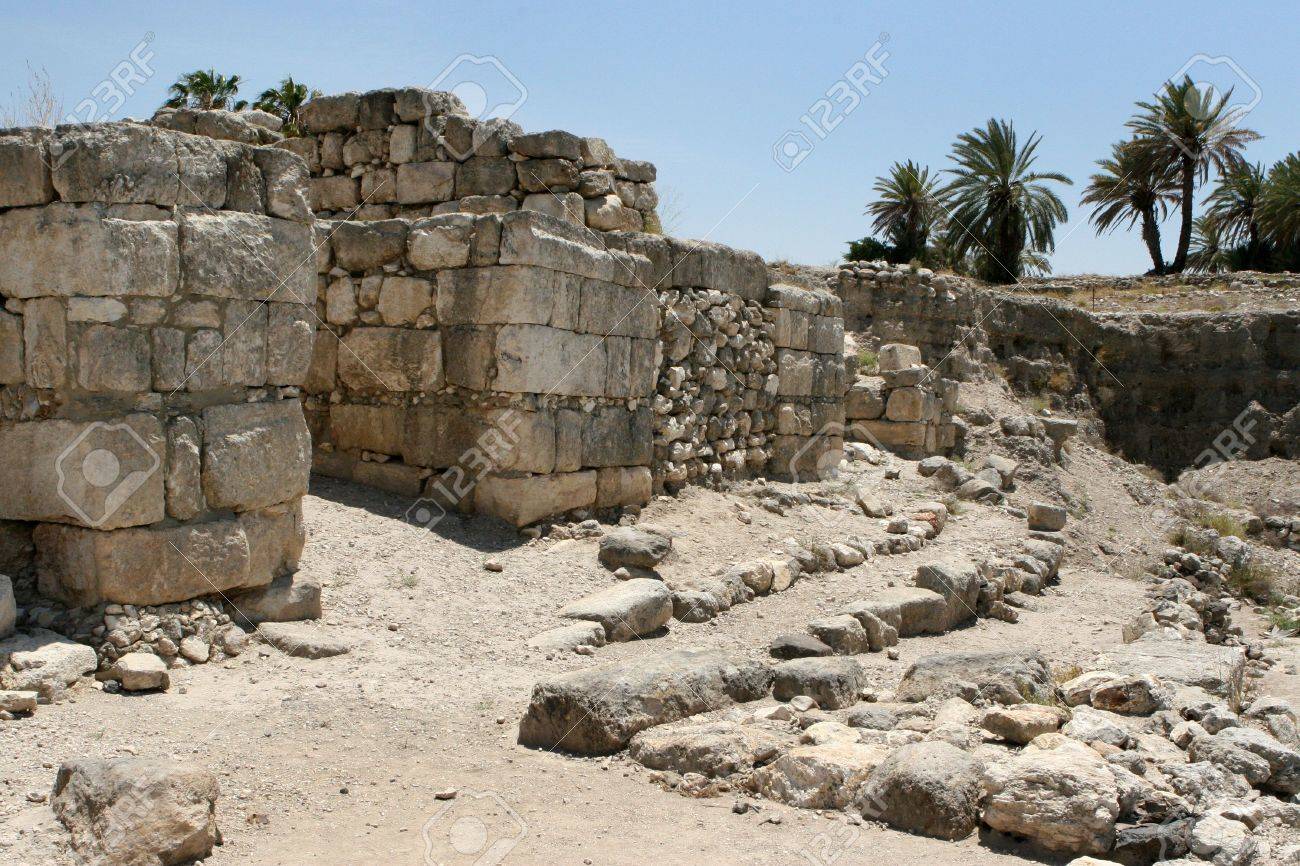 4202971-Excavations-at-the-site-of-the-ancient-city-of-Tel-Megiddo-which-overlooks-the-Valley-of-Armageddon--Stock-Photo.jpg