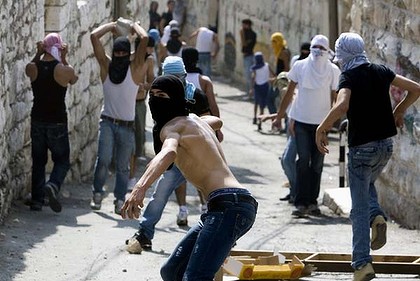 palestine-stone-throwers.jpg