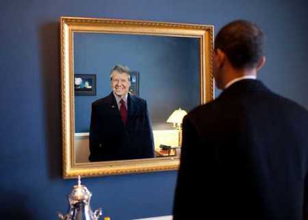 jimmy-carter_obama-sees-in-mirror1.jpg