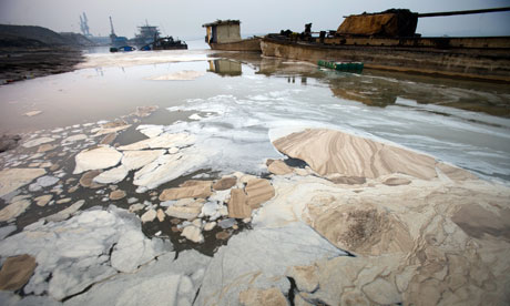 Chemical-water-pollution--006.jpg