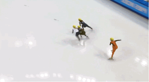 speed-skating-crash.gif