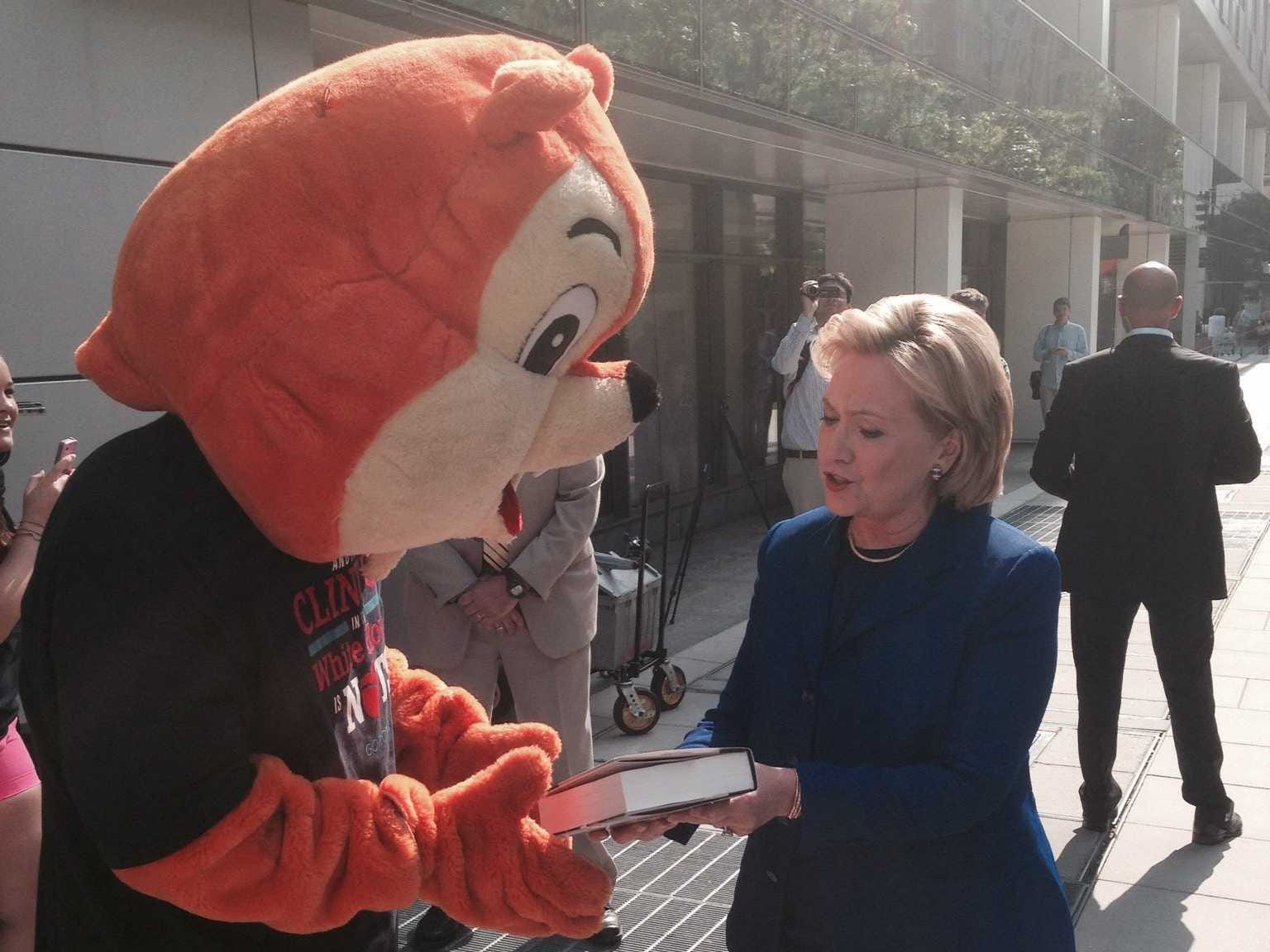 hillary-clinton-had-the-perfect-response-for-the-republican-squirrel-thats-been-stalking-her.jpg