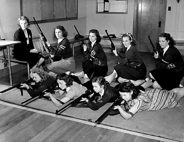 Clover-Park-Senior-High-School-Rifle-Club-1941.jpg