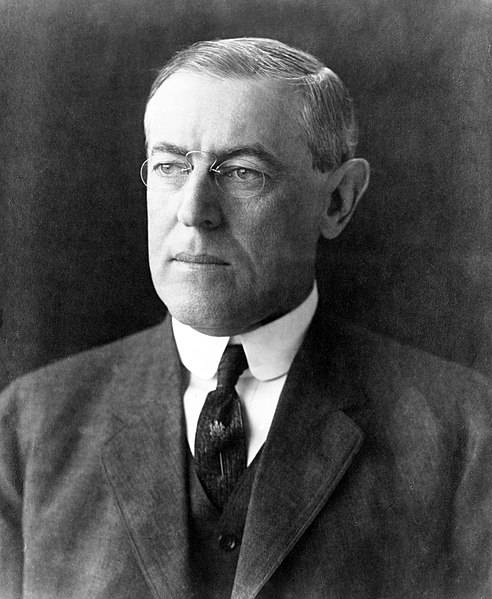 492px-President_Woodrow_Wilson_portrait_December_2_1912.jpg