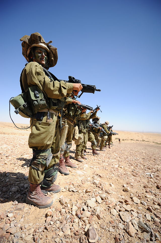 640px-Flickr_-_Israel_Defense_Forces_-_Caracal_Battalion_Conducts_Concluding_Exercise_%282%29.jpg