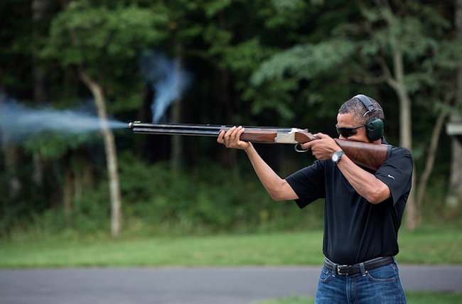 obama-shooting-skeet.jpg
