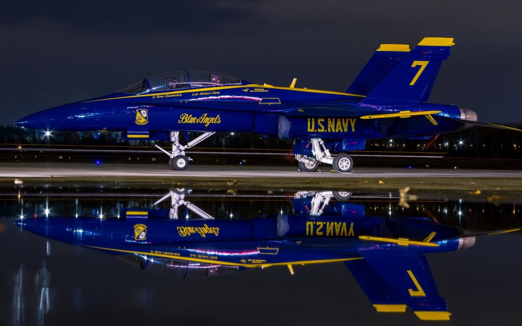 Wallpaper-Of-The-Day-Blue-Angels-Reflection-1024x640.jpg