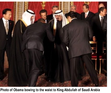 Obama_bows-to-Abdullah.jpg