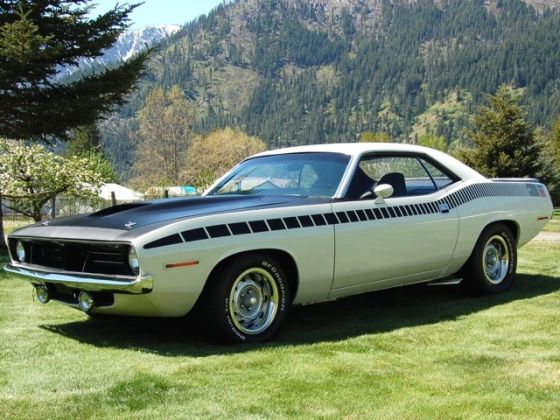 1970-white-plymouth-aar-cuda-pictures-1.jpg