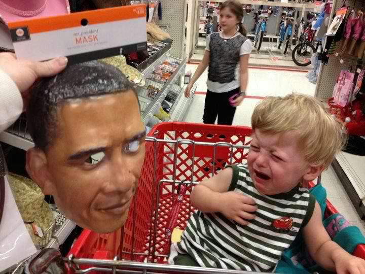 Obama-Mask-Scares-Boy.jpg