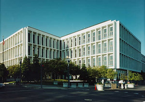 obama-4-713-hart-senate-office-building.jpg