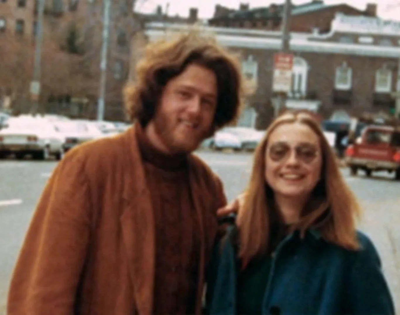 10-Bill-amp-Hillary-Clinton.webp