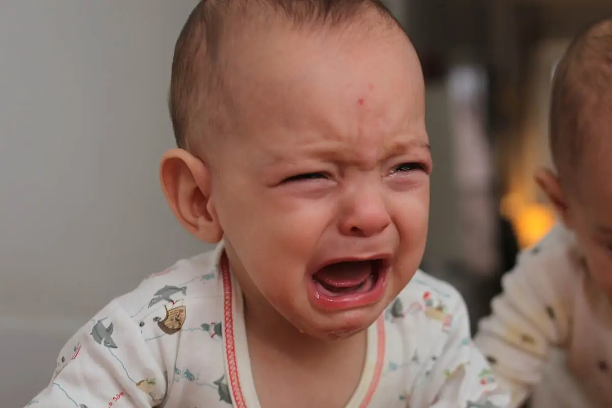 151230-baby-crying-mn-1010_0dfde5d28e6a96076d5c51ac4cabd74b.nbcnews-fp-1200-800.webp