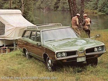 1970-dodge-coronet-500-wagon.webp