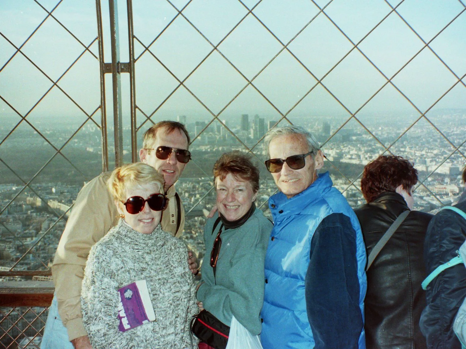 1996 Eiffel Tower.JPG