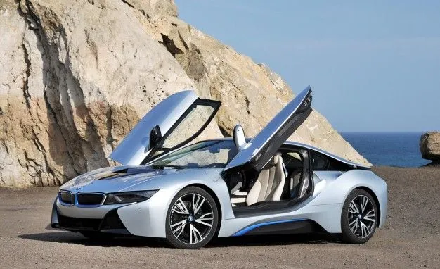 2015-BMW-i8-PLACEMENT2-626x382.webp
